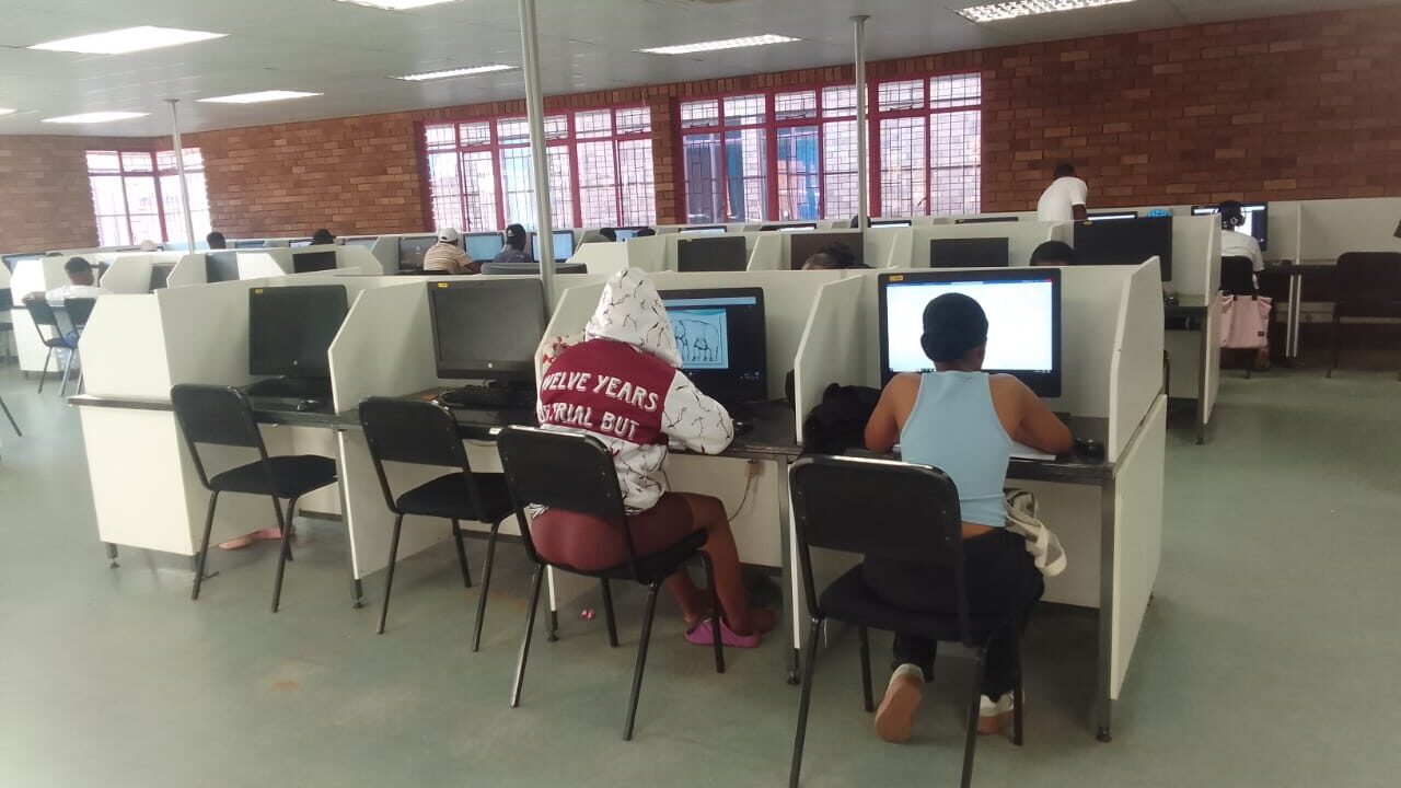 COMPUTER LABS